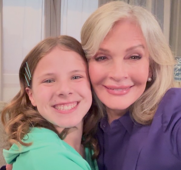 Lorelei Olivia Mote Deidre Hall on the set of Days of Our Lives