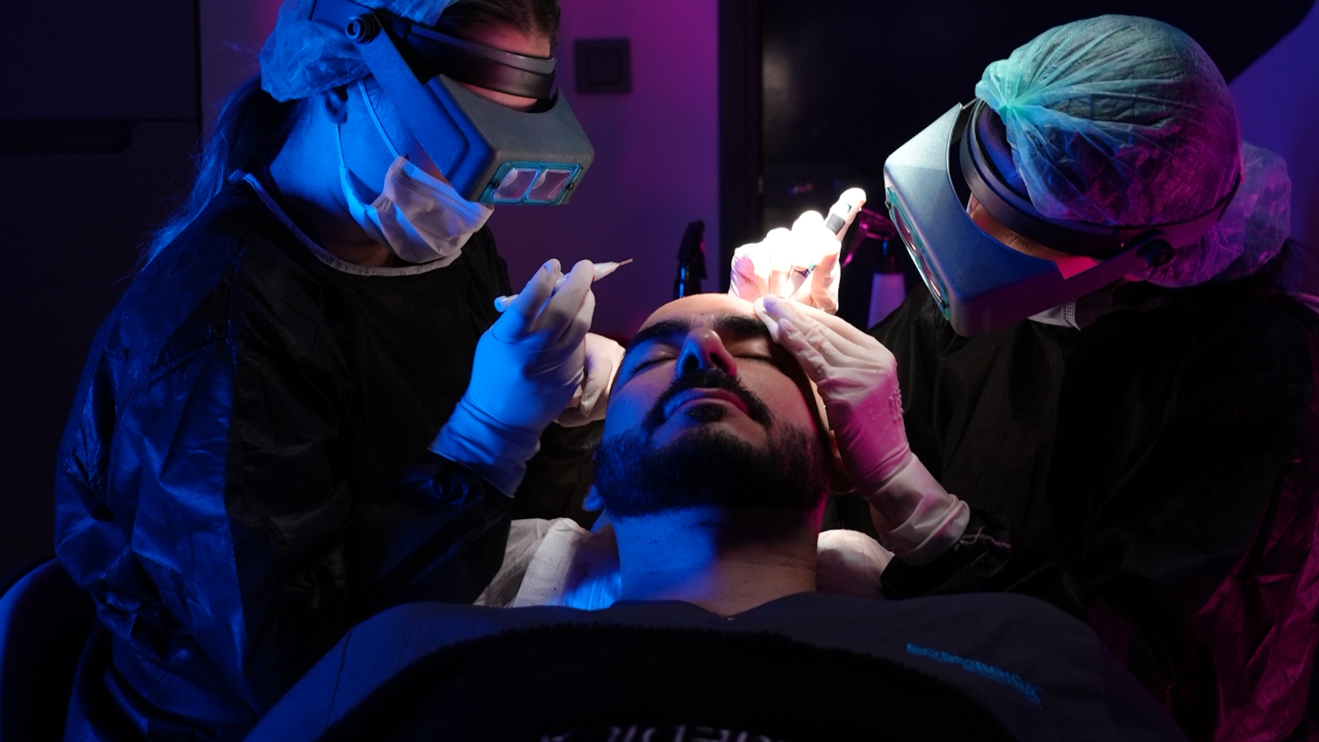 Turkey hair transplant cost remains far below US pricing. Here’s what patients are paying and what drives the gap.