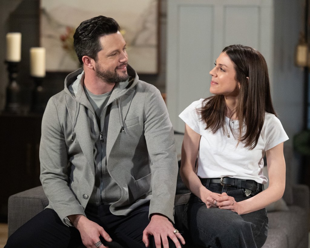 NATHAN DEAN, KATE MANSI as Ethan and Kristina on General Hospital