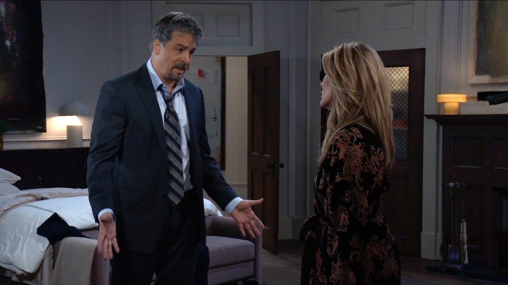 GH Chris McKenna Laura Wright