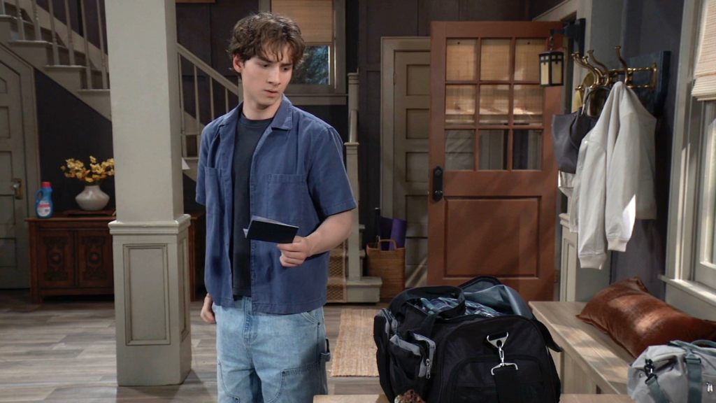 GH Finn Carr