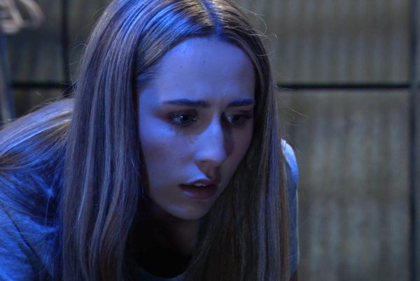 Eden McCoy as Josslyn on General Hospital discovering Anna's message