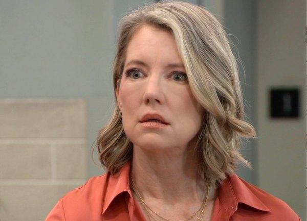 cynthia watros as nina on general hospital