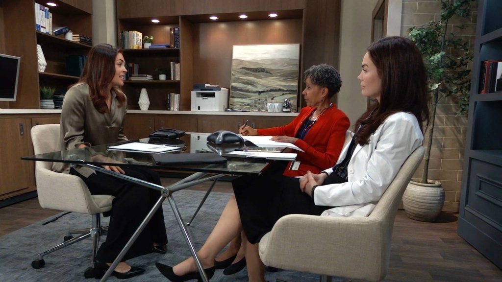 GH Kelly Thiebaud Vernee Watson Rebecca Herbst