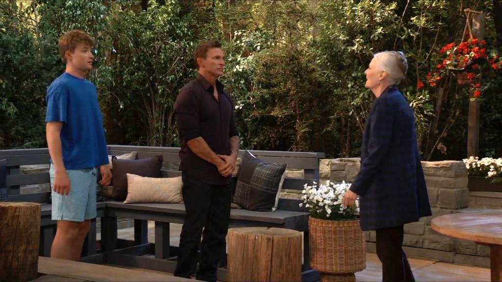 GH Asher Antonyzyn Steve Burton Jane Elliot