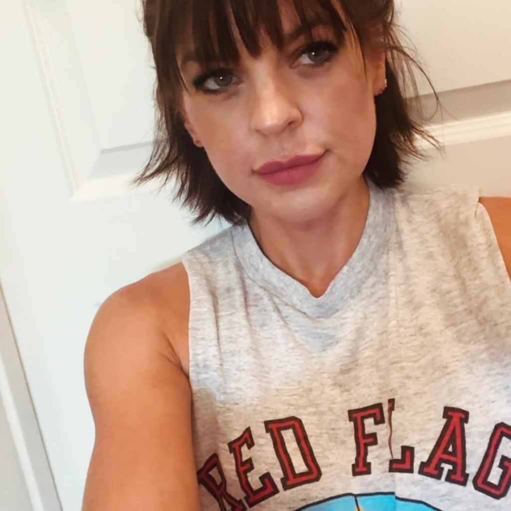 Kirsten Storms selfie