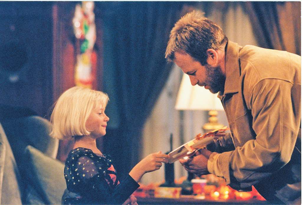 Kin Shriner and Carly Schroeder as Serena and Scott on Port Charles in 1997
