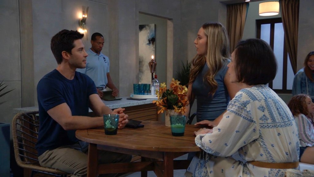 GH Dean Geyer Eden McCoy Finola Hughes