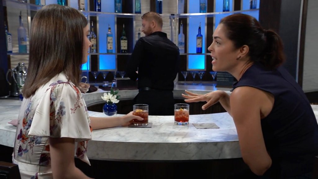 GH Katelyn MacMullen Kelly Thiebaud