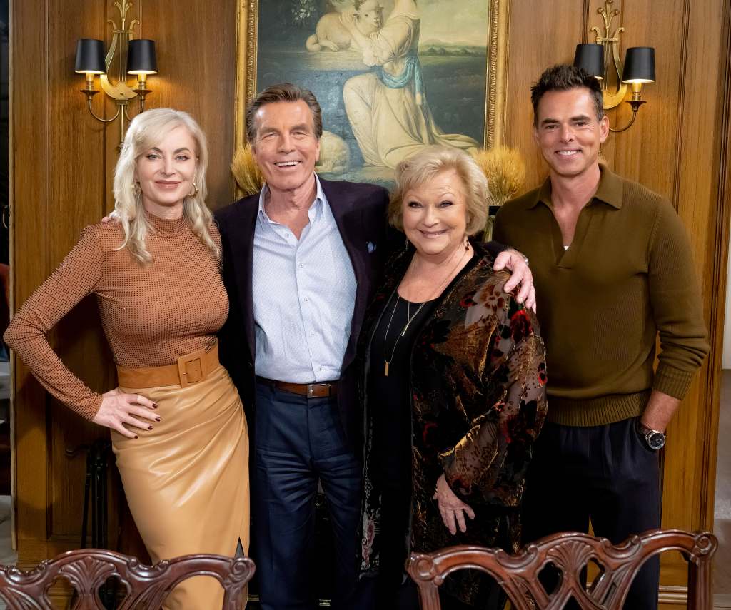 Eileen Davidson, Beth Maitland, Peter Bergman, Jason Thompson "The Young and the Restless" Set