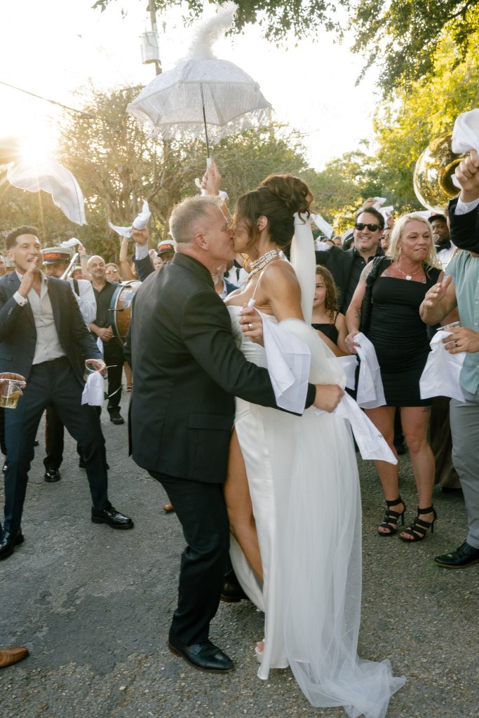 jazmin tempske, sean carrigan kiss