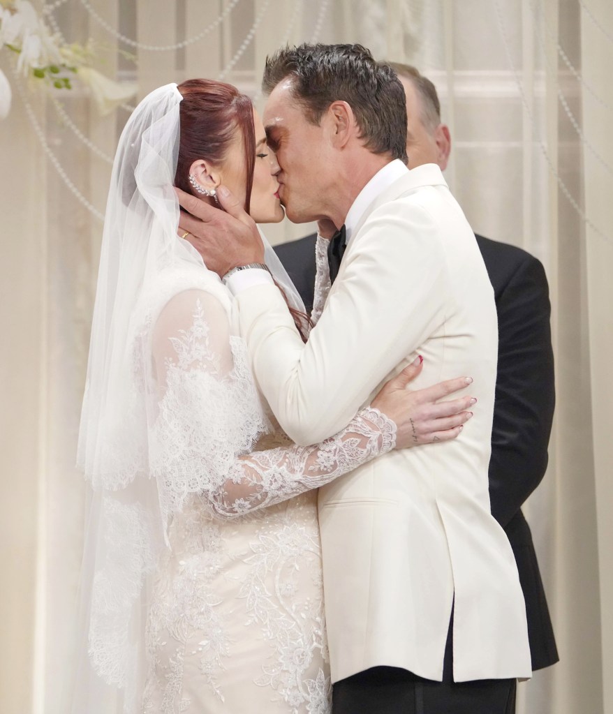 billy and sally kiss at altar on Y&R