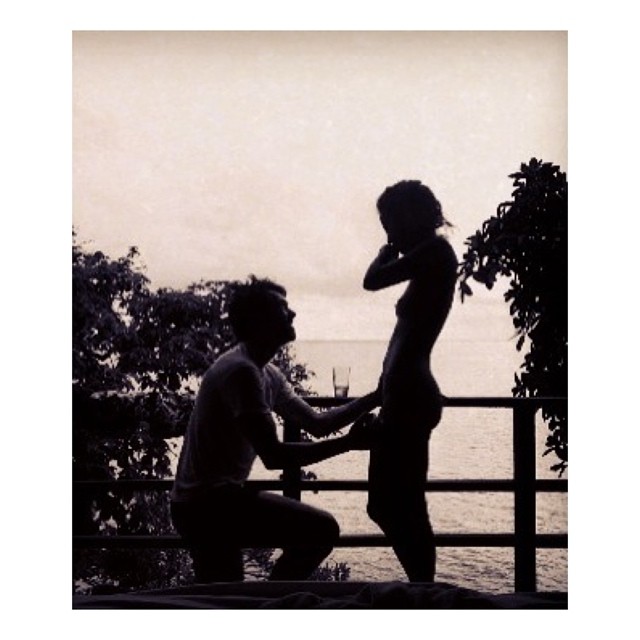 Jason Thompson engagement photo