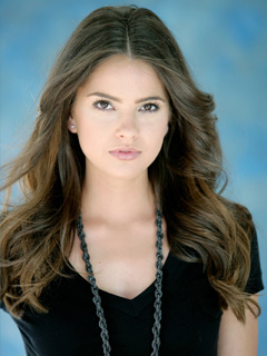 Shelley Hennig JPI LARGE