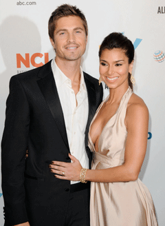 Eric winters roselyn sanchez jpi