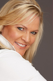 Carolyn Hinsey big