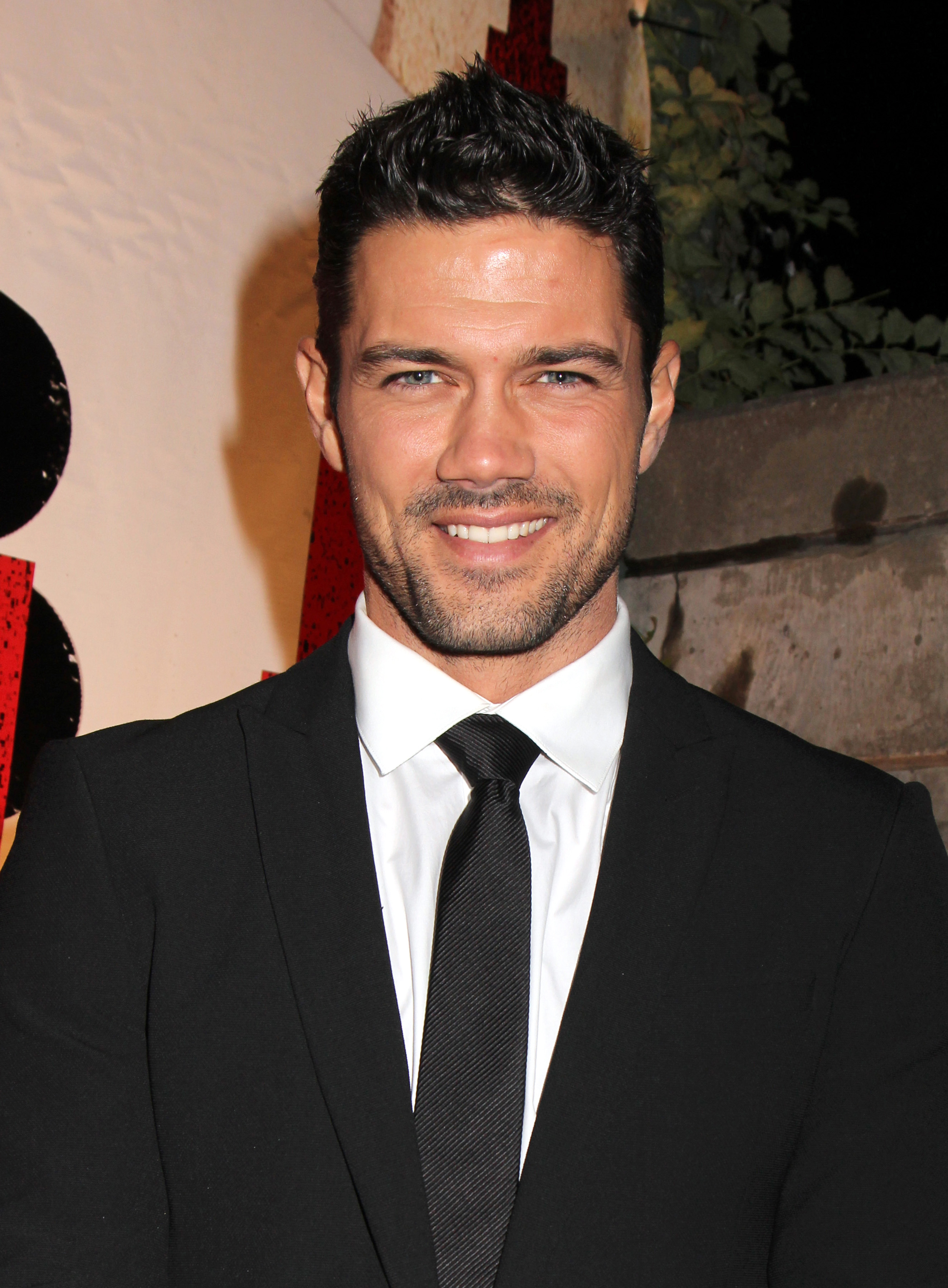 Ryan paevey